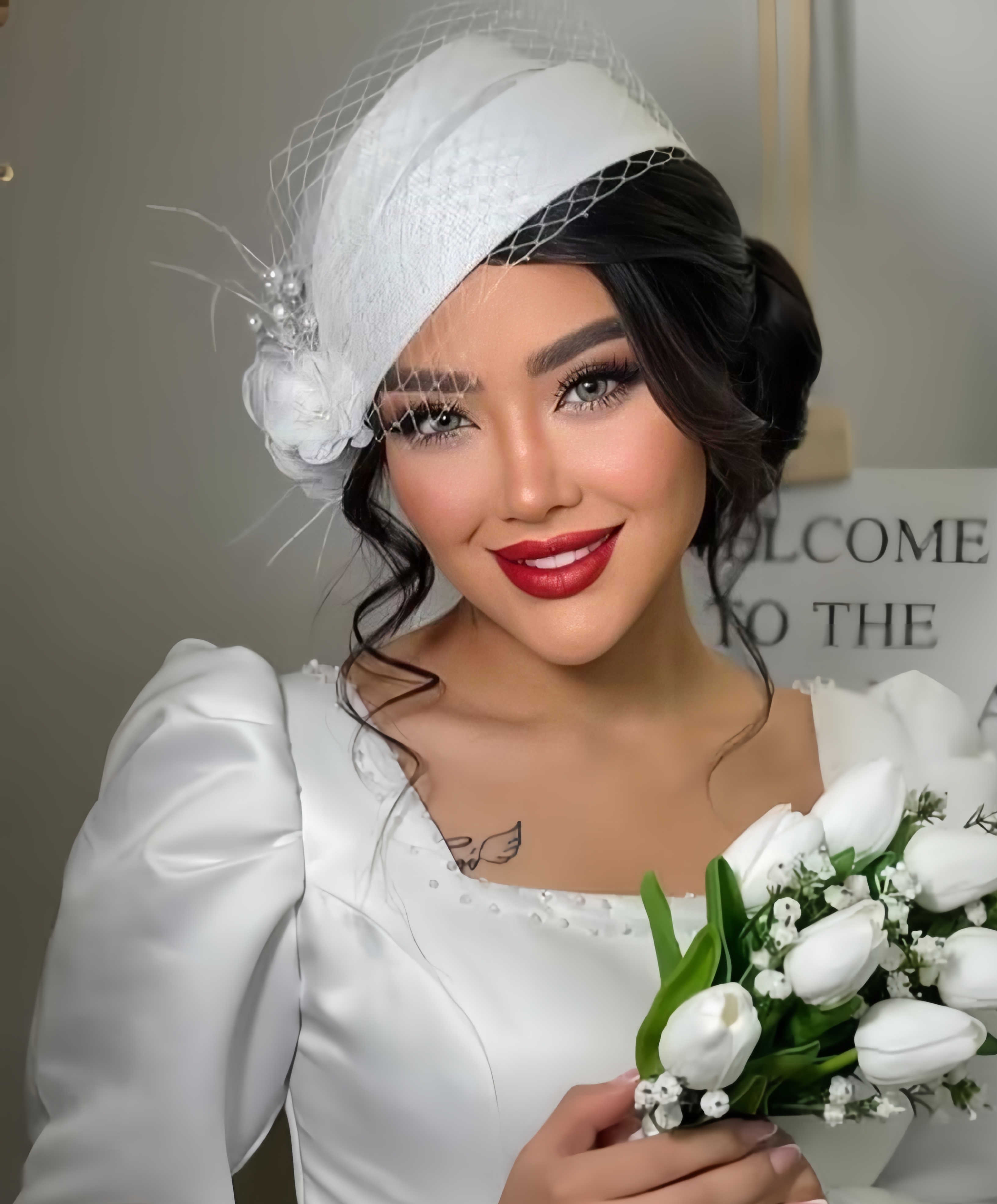 کلاه برژه مدل النا دیزاین ۲گل،تورو پر