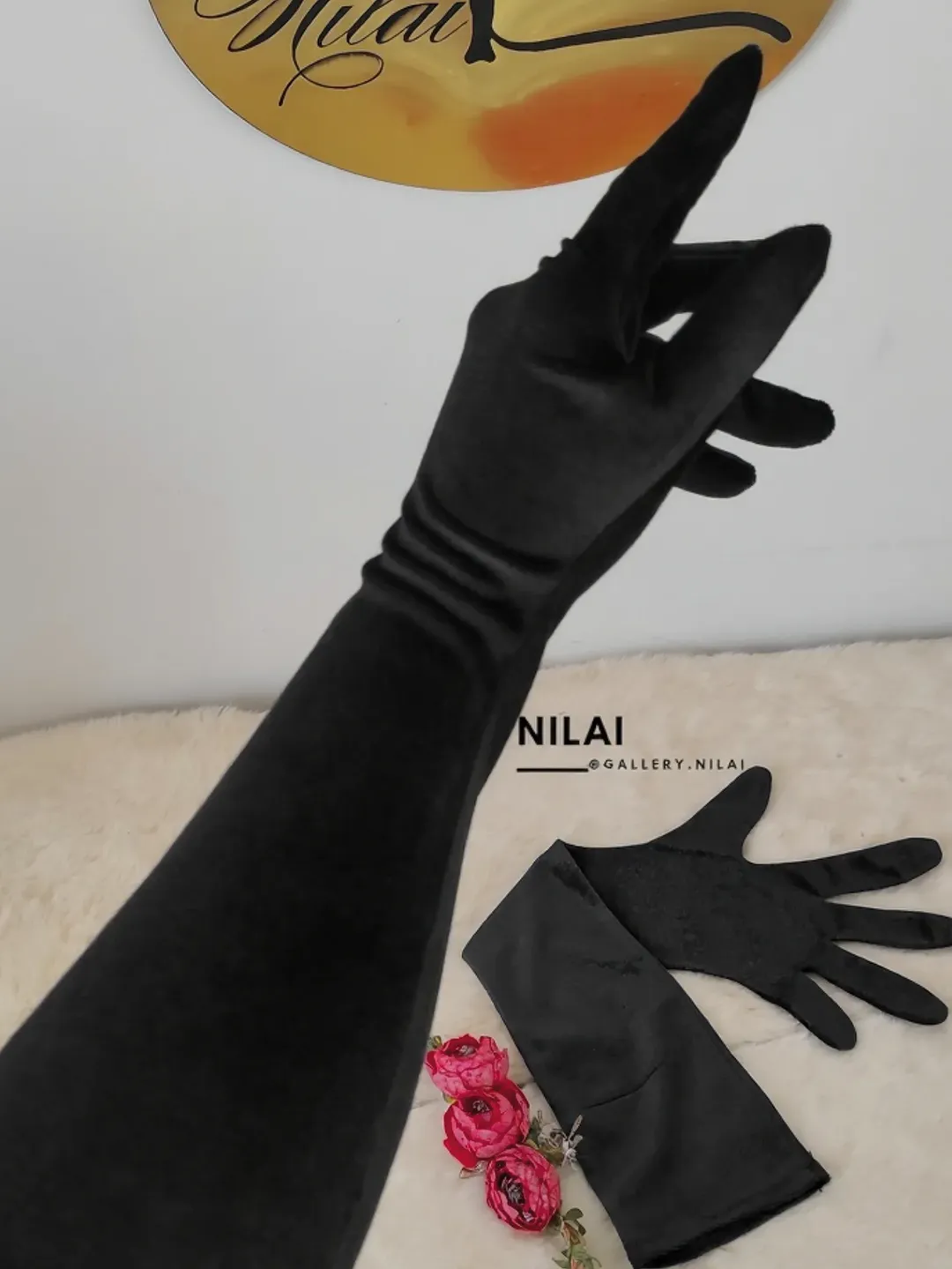 دستکش مخمل